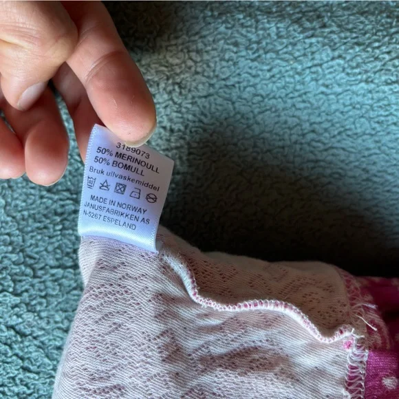 Janus Textured Merino Wool Top - Picture 5 of 5